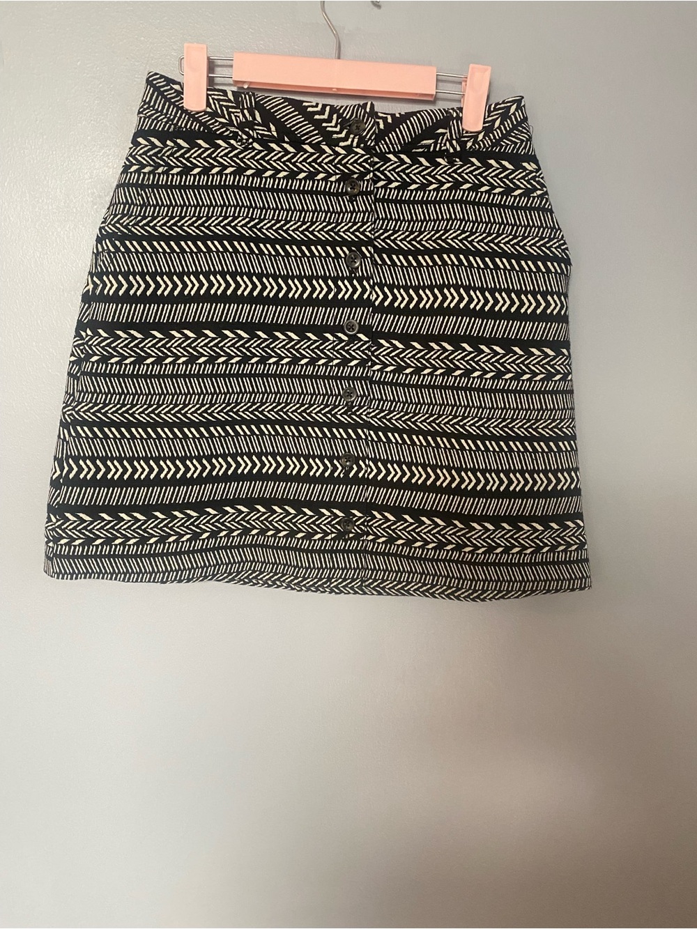 Maeve Black & White Tribal Button-Front Mini Skirt Pockets Lined SZ 4